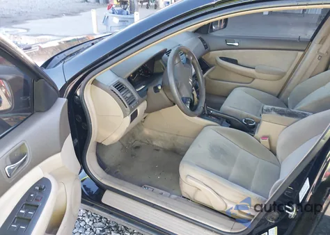 2006 Honda Accord 2.4 Lx z USA, uszkodzony, nr VIN 1HGCM56436A090144